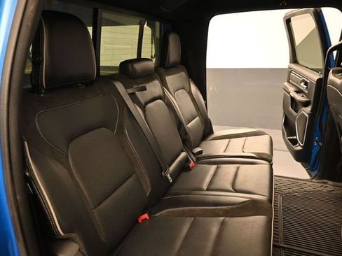 Used 2022 RAM 1500 Laramie w/ Sport Appearance Package AWD/4WD image 24