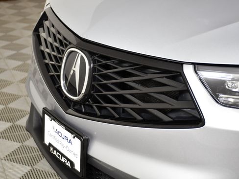 Certified 2025 Acura RDX SH-AWD image 11