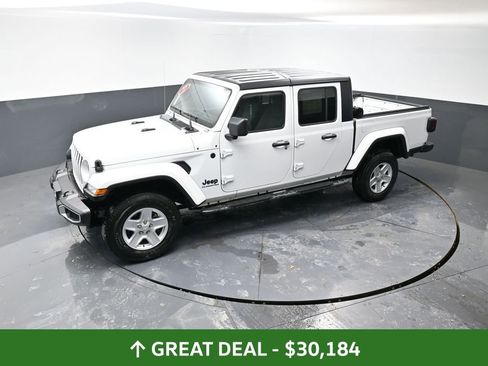 Used 2022 Jeep Gladiator Sport image 46