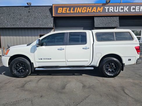 Used 2012 Nissan Titan SL image 2