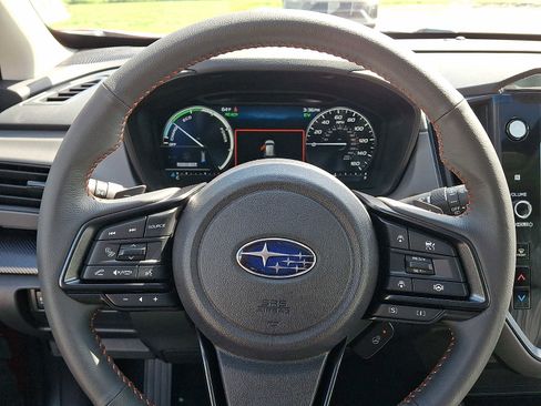 New 2026 Subaru Crosstrek 2.5i Limited AWD/4WD image 9
