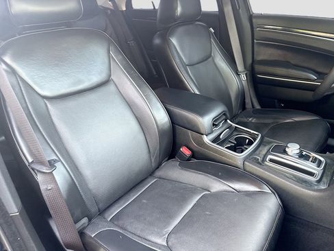 Used 2023 Chrysler 300 Touring L w/ Popular Equipment Group image 30