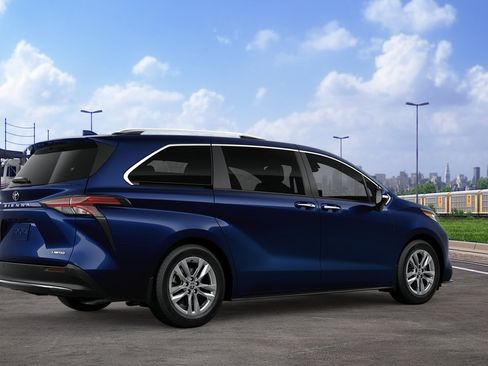 New 2026 Toyota Sienna Limited AWD/4WD image 10