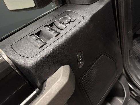 Used 2020 Ford F150 Raptor image 23