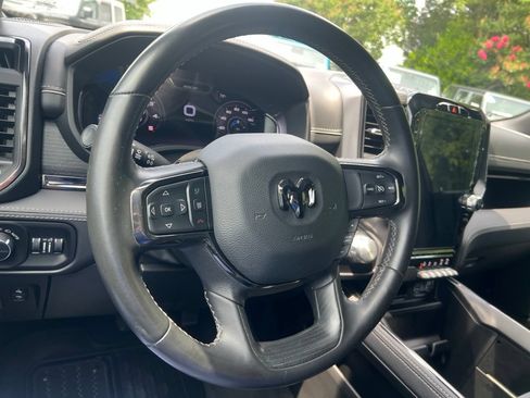 Used 2023 RAM 1500 Limited w/ Body Color Bumper Group AWD/4WD image 27