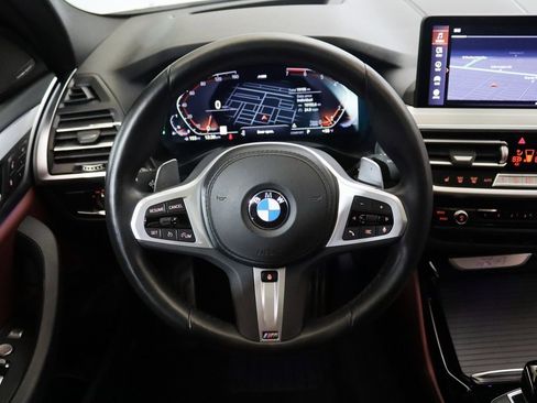 Used 2024 BMW X4 xDrive30i w/ Premium Package image 16