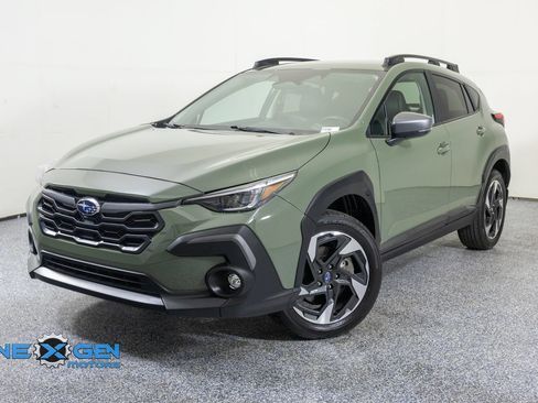 Used 2024 Subaru Crosstrek 2.5i Limited AWD/4WD image 3