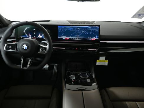 New 2026 BMW 530i xDrive w/ M Sport Package image 17