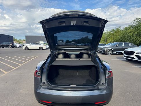 Used 2019 Tesla Model S Performance AWD/4WD image 34
