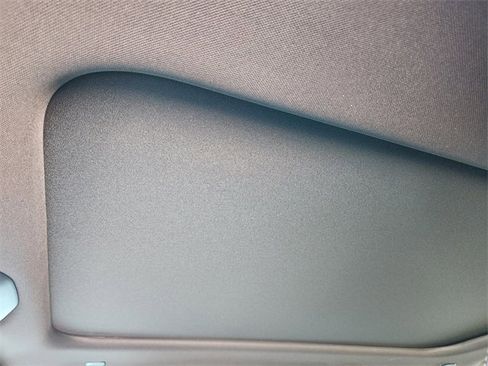 New 2026 Chrysler Pacifica Limited w/ S Appearance Package image 17