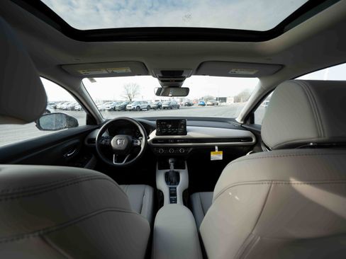 New 2026 Honda HR-V EX-L image 19