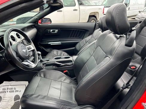 Used 2020 Ford Mustang Premium RWD image 17