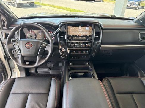 Used 2024 Nissan Titan PRO-4X w/ Pro-4x Convenience Package AWD/4WD image 37