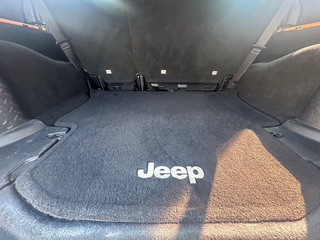 Used 2012 Jeep Wrangler Unlimited Sport AWD/4WD image 9