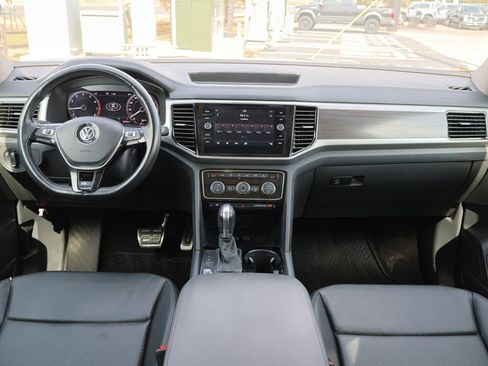 Used 2019 Volkswagen Atlas SEL R-Line image 25