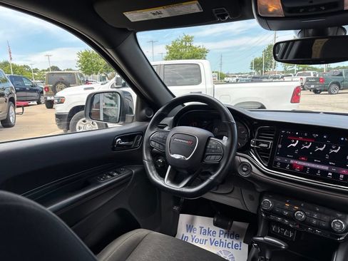 Used 2025 Dodge Durango GT AWD/4WD image 38