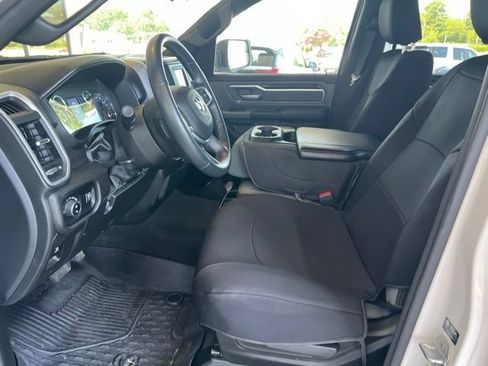 Used 2022 RAM 1500 Big Horn AWD/4WD image 10