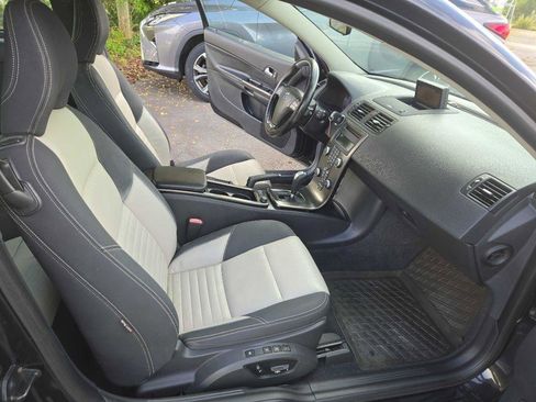 Used 2011 Volvo C30 T5 R-Design FWD image 30