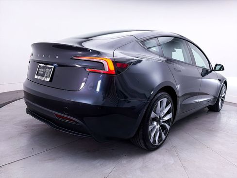 Used 2024 Tesla Model 3 Long Range RWD image 15
