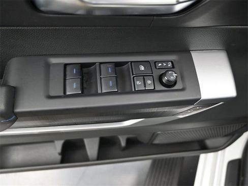 Used 2024 Toyota Sequoia Platinum image 13