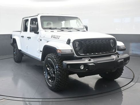 New 2026 Jeep Gladiator Willys image 9