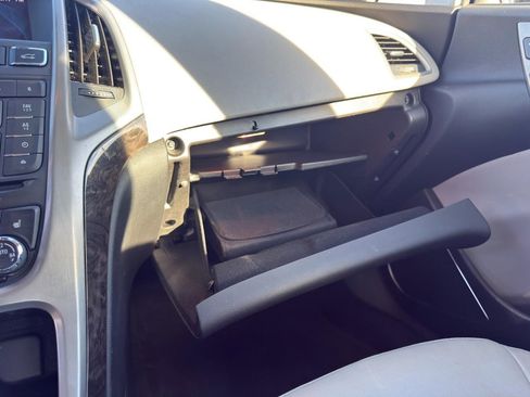 Used 2015 Buick Verano Convenience FWD image 13