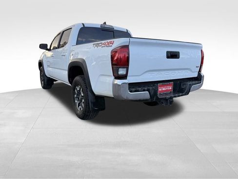 Used 2019 Toyota Tacoma TRD Off-Road image 6