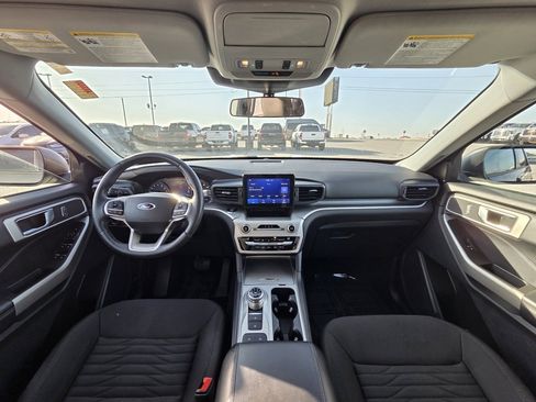 Used 2021 Ford Explorer XLT w/ Class III Trailer Tow Package image 27
