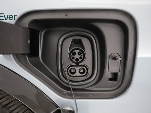 Used 2024 Honda Prologue Touring image 24