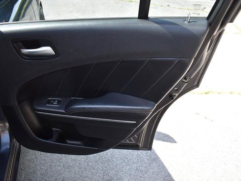 Used 2015 Dodge Charger R/T RWD image 28
