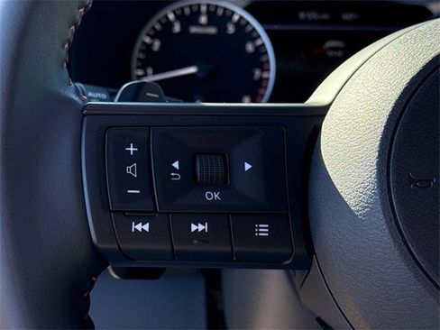 Certified 2025 Nissan Pathfinder Rock Creek image 33