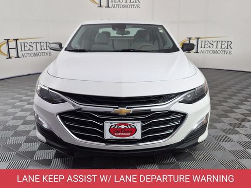 Certified 2025 Chevrolet Malibu LS FWD image 9
