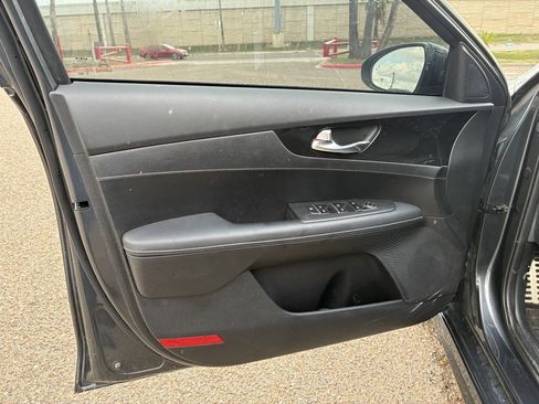 Used 2024 Kia Forte GT-Line image 10