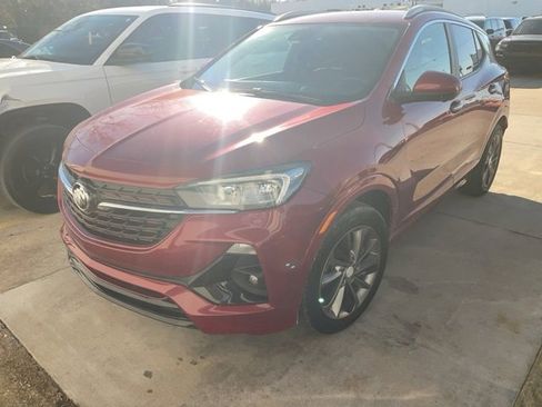 Used 2020 Buick Encore GX Select w/ Advanced Technology Package image 2