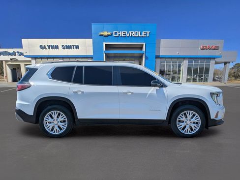 Used 2026 GMC Acadia Elevation w/ Elevation Premium Package FWD image 7