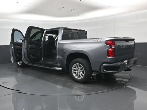 Used 2021 Chevrolet Silverado 1500 RST w/ Convenience Package II AWD/4WD image 53