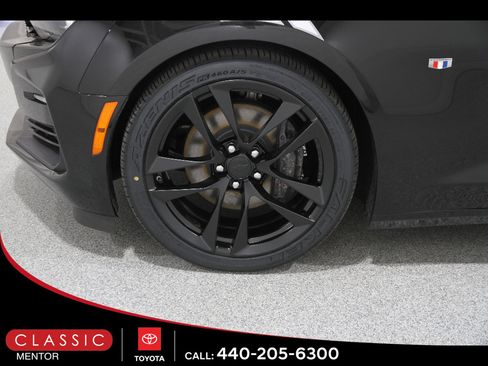 Used 2021 Chevrolet Camaro SS RWD image 22