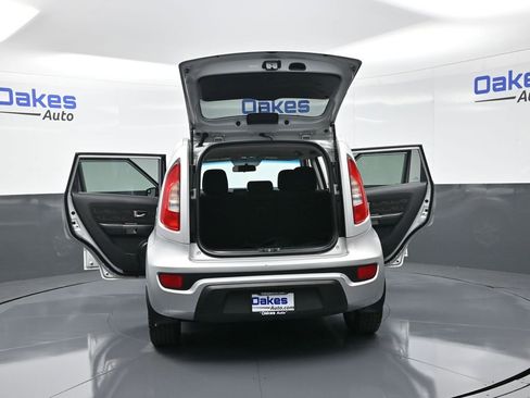 Used 2013 Kia Soul + image 52
