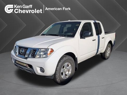 Used 2012 Nissan Frontier SV w/ SV Premium Utility Pkg AWD/4WD image 1