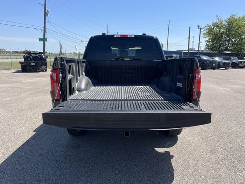 Used 2025 Ford F150 XLT w/ Equipment Group 301A Standard AWD/4WD image 5