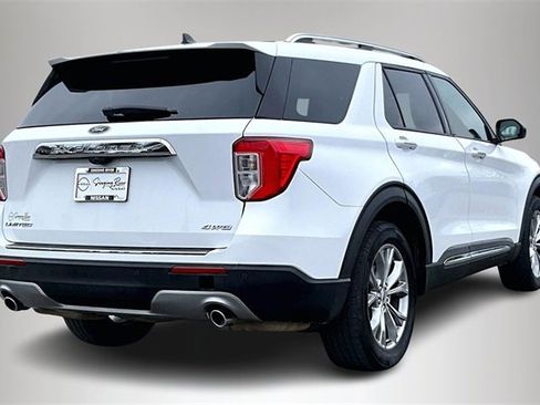 Used 2022 Ford Explorer Limited image 5