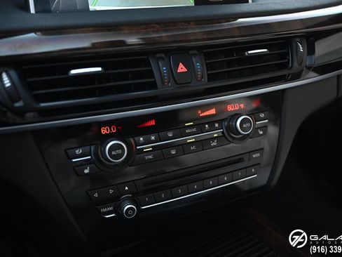 Used 2015 BMW X5 xDrive50i image 28