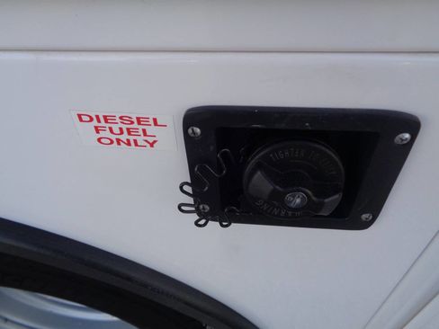 Used 2024 Ford F350 XL w/ XL Chrome Package image 63