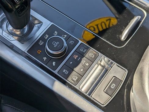 Used 2016 Land Rover Range Rover Sport Supercharged image 24