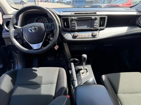 Used 2015 Toyota RAV4 XLE FWD image 32