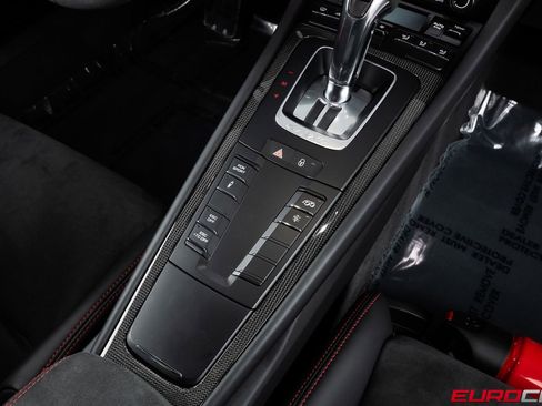 Used 2018 Porsche 911 GT2 RS image 39