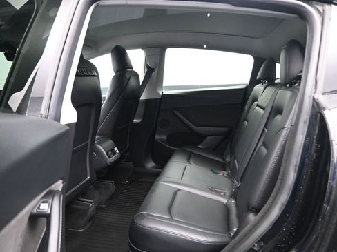 Used 2023 Tesla Model Y Long Range image 21