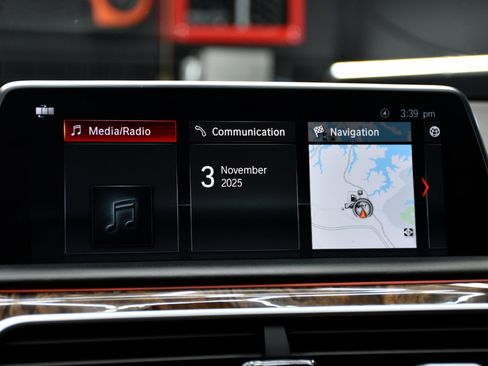 Used 2018 BMW ALPINA B7 xDrive image 30