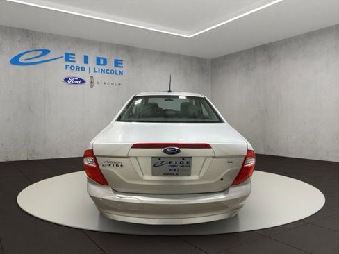 Used 2011 Ford Fusion SE image 7