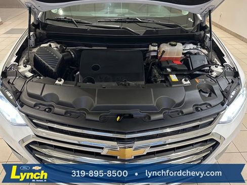 Used 2021 Chevrolet Traverse High Country image 34